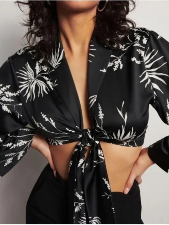 Dynamite Tops - Dynamite Black Floral Tie-Front Satin Crop Top